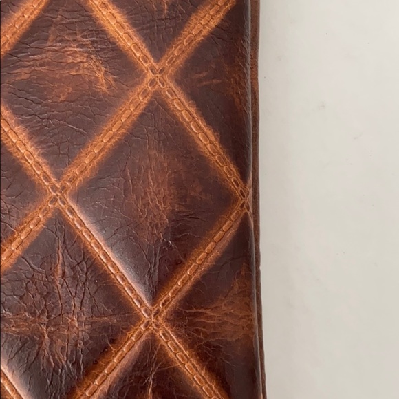 NEW Leather cell phone crossbody - Picture 6 of 11